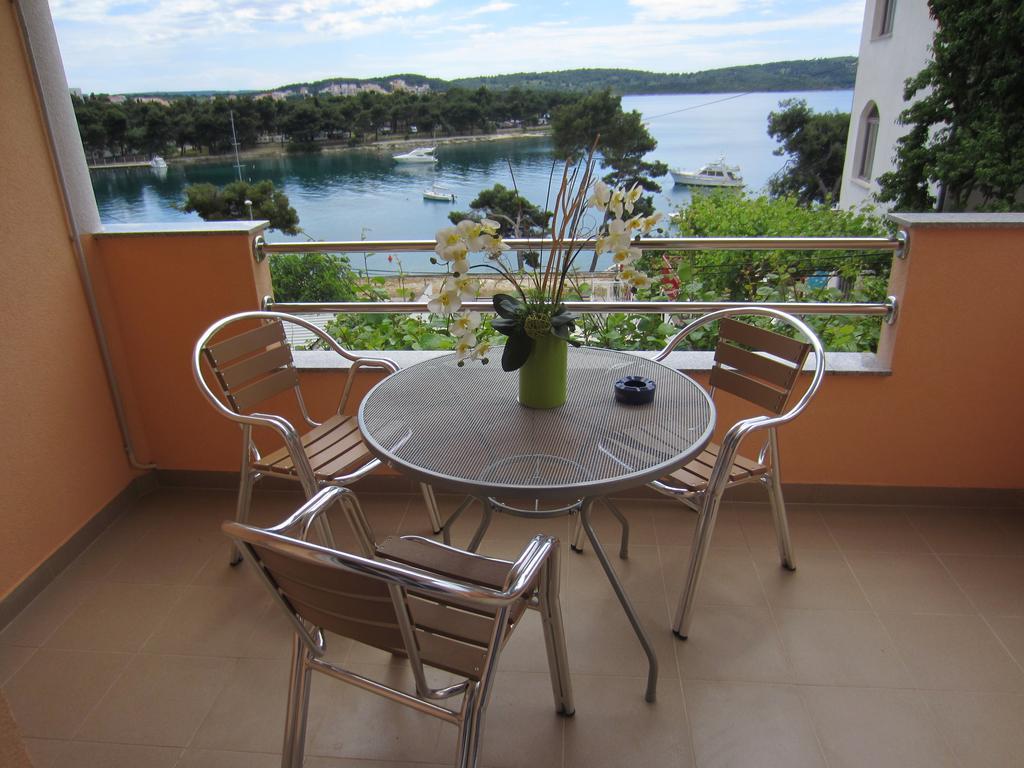 Apartments Saldun Trogir Exterior foto