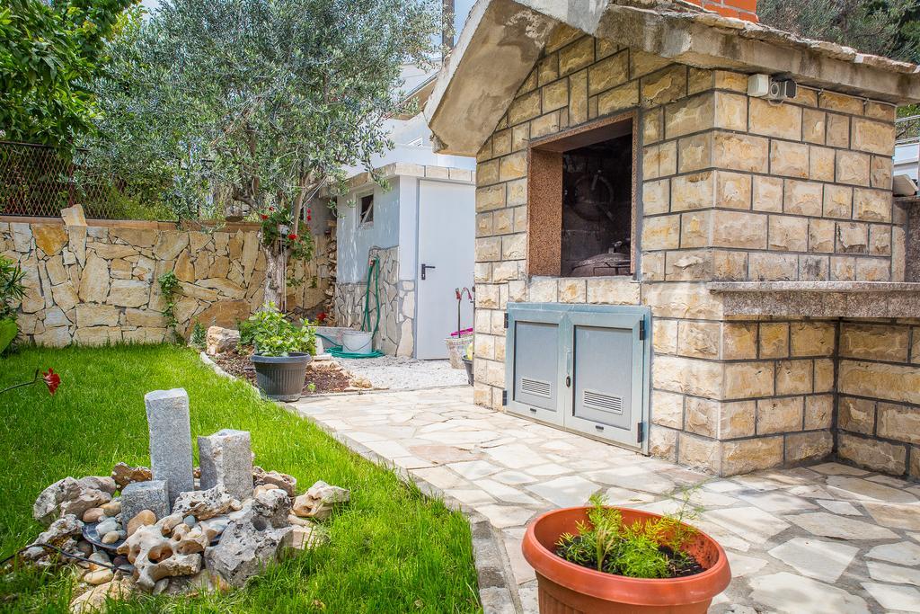 Apartments Saldun Trogir Exterior foto