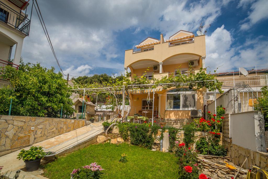 Apartments Saldun Trogir Exterior foto